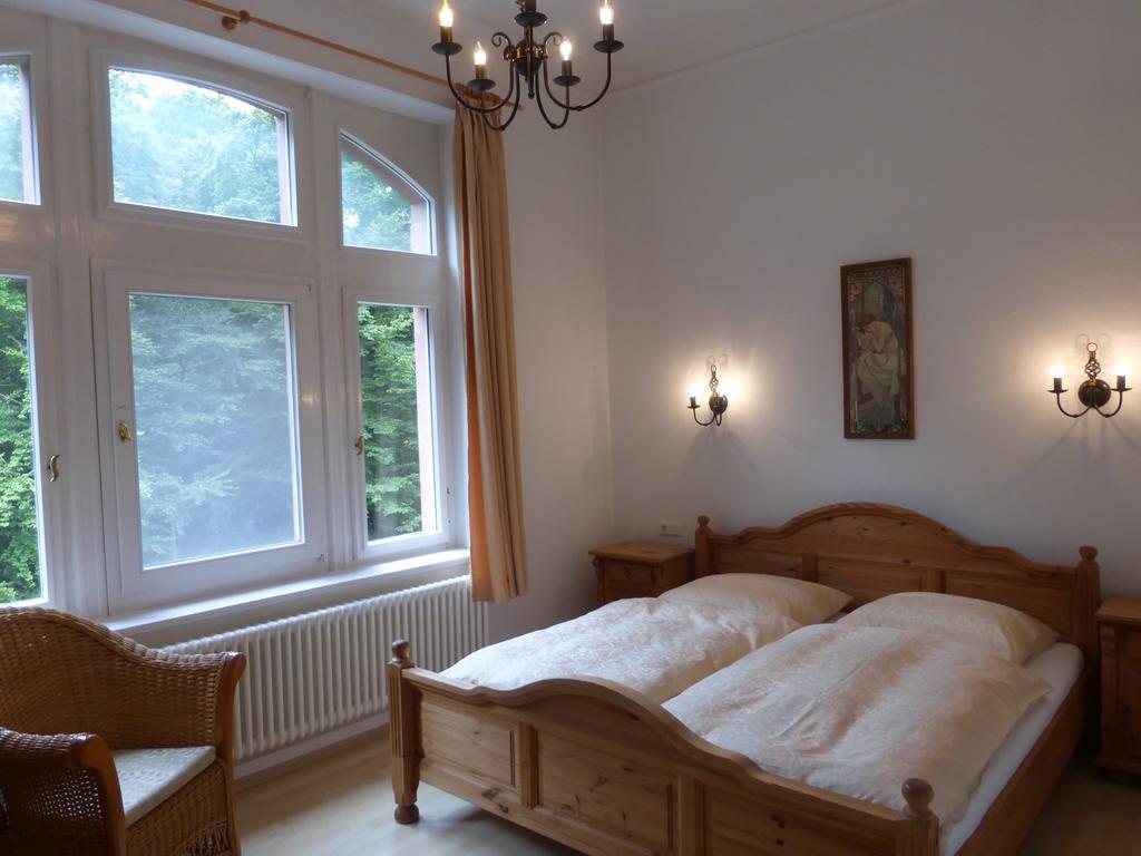 Hotel Villa Tosca Ганновер Экстерьер фото
